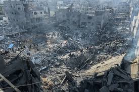 التدمير في مخيم البريج / غزة